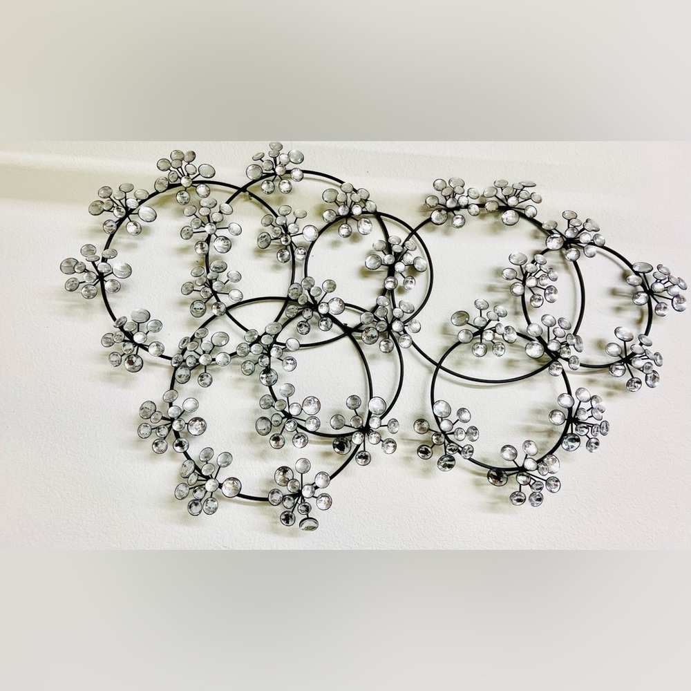 Beautiful Faux Crystal Hazel Leaf Garland By X gallerie. Just like NEW!
